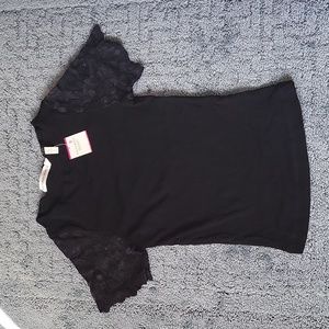 NWT lace short sleeve top